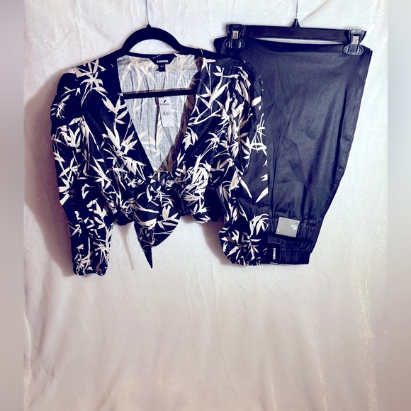 EXPRESS Tie Front Crop Top and Pants - Matching Set - Picture 3 of 7